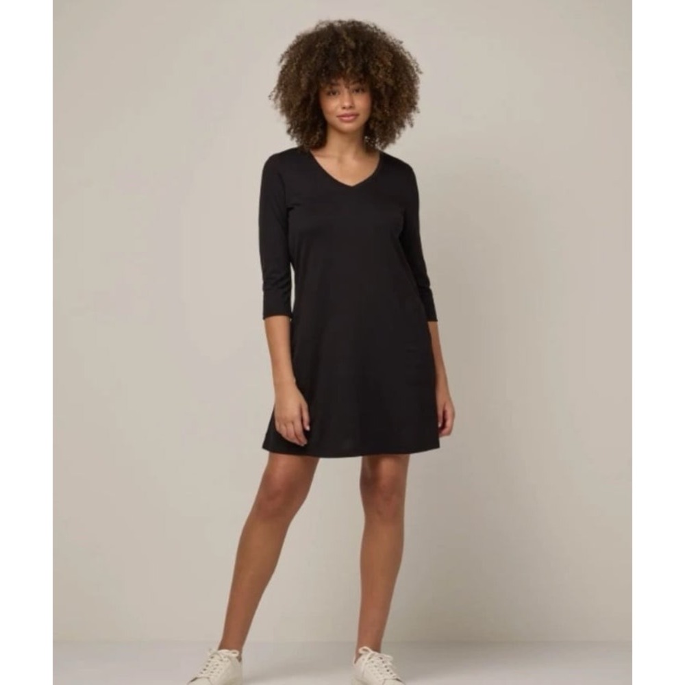 Wool& Willow Merino Wool Swing Dress black medium 3/4 sleeves v neck
